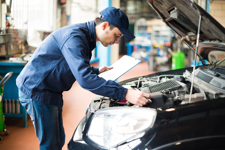 Dispensa de licitação para manutenção de veículos automotores